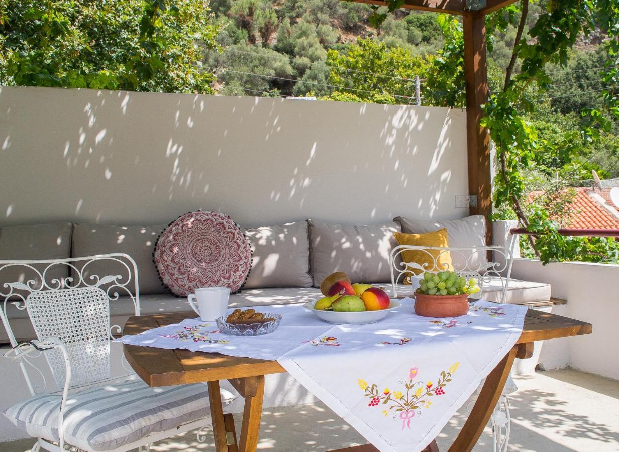 Feneri- Cozy Apartment 20' From Elafonisi Beach Exterior photo